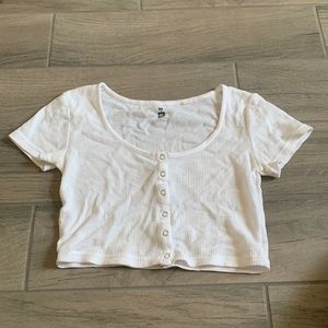 Me to we white top